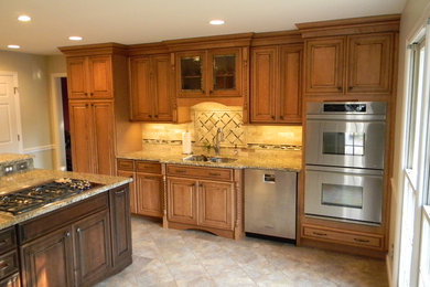 Example of a classic kitchen design in Other