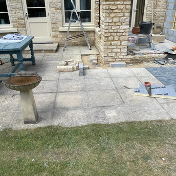 Luckington, Cotswold stone extension and porch