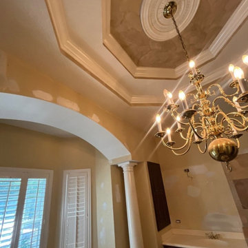 Saxon Interior Wallpaper Removal and Master Bath Refinish