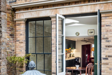 This is an example of a classic house exterior in London.