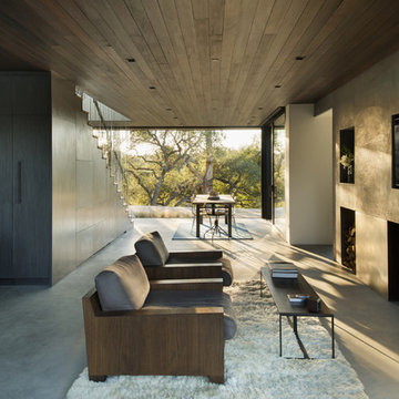 Oak Pass Guesthouse