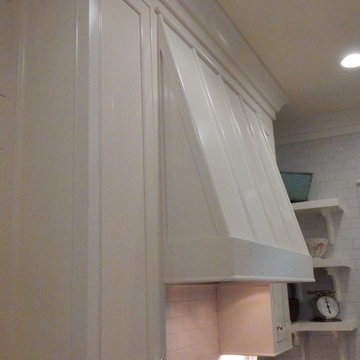custom vent hood and cabinets