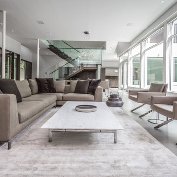 Stunning Modernist Architecture In The Heart Of Old Toronto