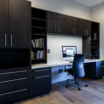 Modern Home Office in Norman, OK with UltraCraft Cabinetry