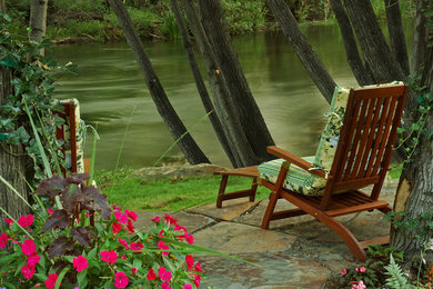 Design ideas for a traditional landscaping in Boise.