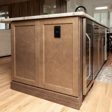 MAPLE LATTE KITCHEN REMODEL