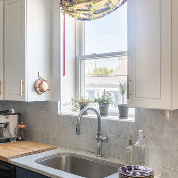 BRIGHT AND CHEERFUL CITY HOME