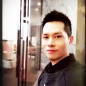Yu Hong Chang's photo