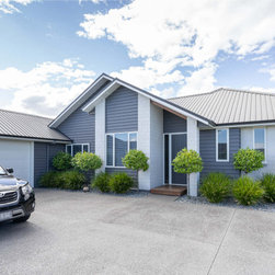 Premier Brick Country in White - Products