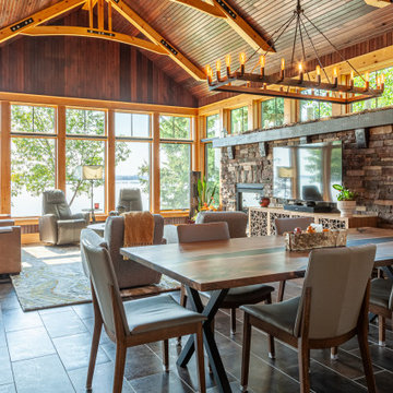 Ottawa River Cottage with a View