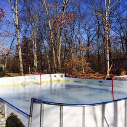 Backyard Ice Rink - 32' x 48' - Backyard Play
