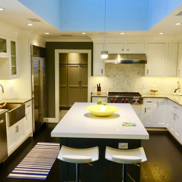 Summit, NJ Decora Inset Kitchen & Ultracraft Bathroom Transformation