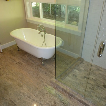 Silver 12x24 Vein Cut Travertine Master Bath & Silver Tumbled Mosaic Shower Pan