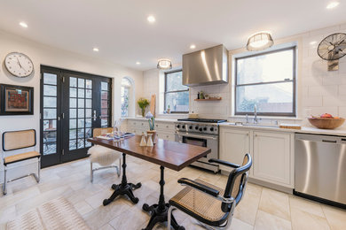 Kitchen photo in Philadelphia