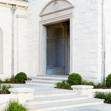 outisde/entryway/porches/landscaping etc