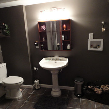 Basement bathroom in Butler