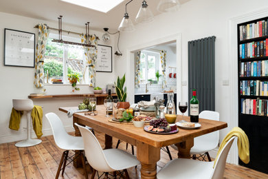 Inspiration for a classic dining room in Devon.