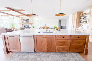 Arts and crafts kitchen photo in Other