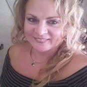 Deb Schucks foto