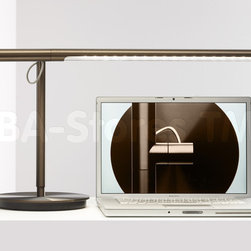 Brazo Table Lamp in Bronze - Table Lamps