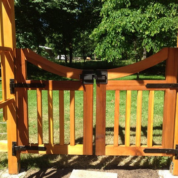 Arbors & Gates