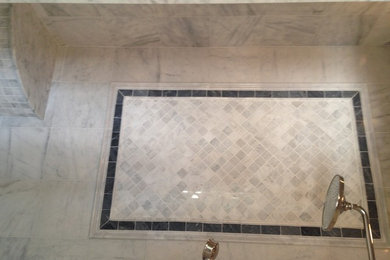 Transitional home design photo in New York