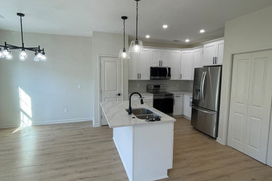 Kitchen - kitchen idea in Atlanta