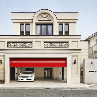 東京23区のトラディショナルスタイルのおしゃれな白い家の写真