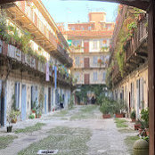 Foto di L B
