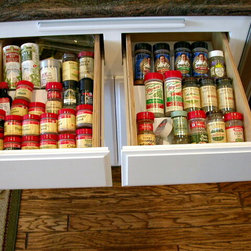Cabinet accessories - spice insert - Products