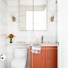 Ian's bathroom