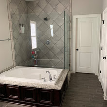 Montauk - Bathroom