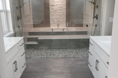 Bathroom - modern bathroom idea in Denver