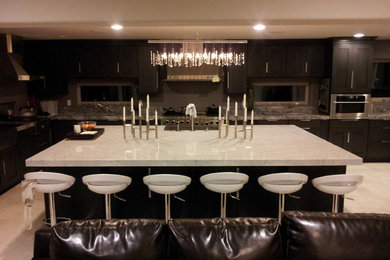 Minimalist kitchen photo in Orange County