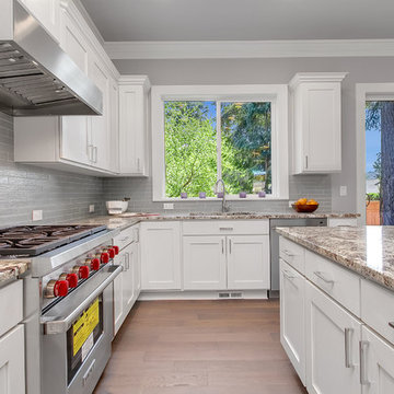 Greater Seattle Area | The Naples Avante B Kitchen