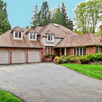 Redmond - Fabulous Buchan Home On Quiet Cul-De-Sac