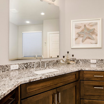 Crosstimber Master Bath / Powder Bath