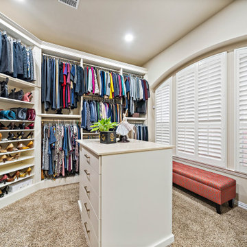 Custom Travel Closet