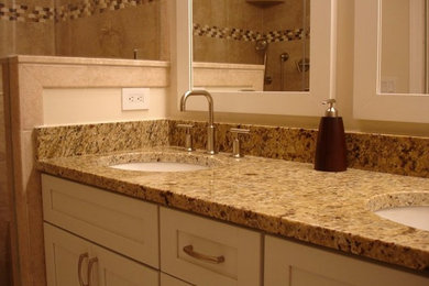 Inspiration for a timeless bathroom remodel in Richmond