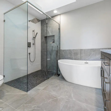 Curbless Shower and Tub Remodel in Carnation | Bezruchuk Inc