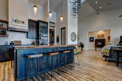 Example of a kitchen design in Denver