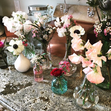 Styling a Vintage Shop for a Pink Christmas Party