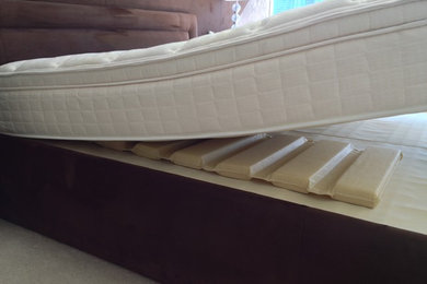 Sleep innovation with Mattress Helper under your mattress!