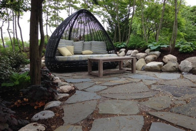 Photo of a mid-sized modern patio in New York.