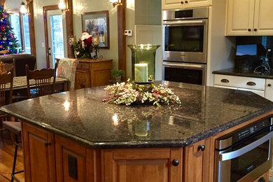 Kitchen - large kitchen idea in Other