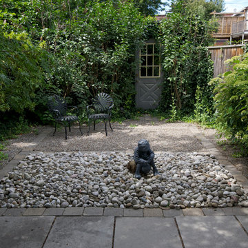 Oval Garden - The Junction Toronto