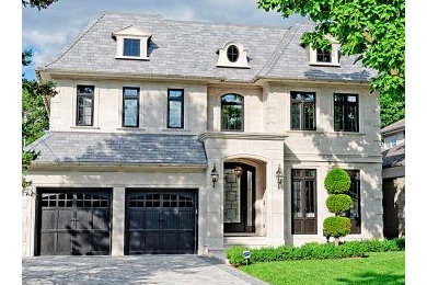 Inspiration for an exterior home remodel in Toronto