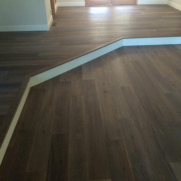 Provenza Hardwood - Old World - Castle Grey