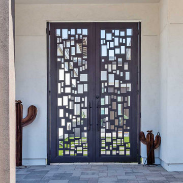Custom Modern High Definition Iron Gate