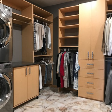 Master Closet Laundry Combo
